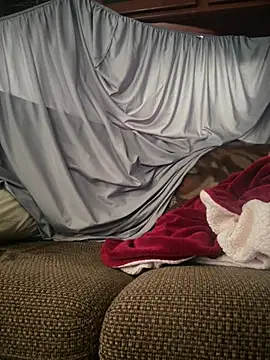 devinshd online show from 04.21.26