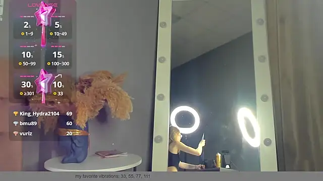 Esme Runn online show from 12.02.24