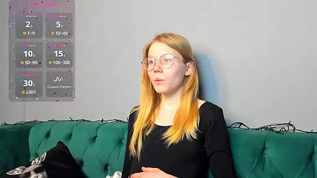 Esme Runn online show from 01.17.25