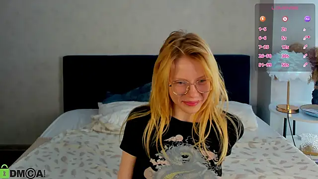 Esme Runn online show from 05.21.26