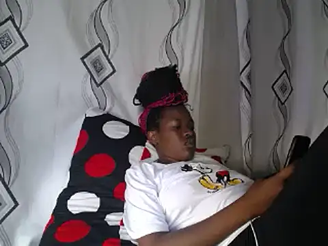 SexyRed18 online show from 01.09.25