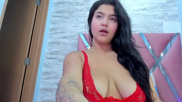 charlotterichardss online show from 01.18.25