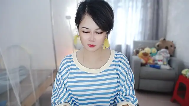 Snapshot of Fan_ting chatting on 07.20.26 Fan ting online show from 07.20.26