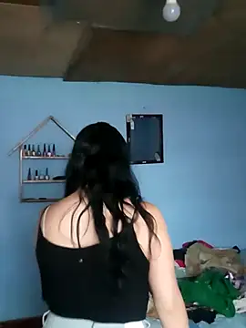 Elvishcassie  online show from 11.30.25