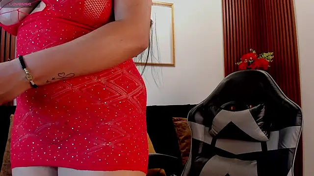 Jeen Taylor online show from 10.10.25