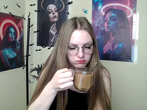  AlMamiyy  online show from 10.17.25