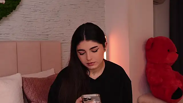 RachelSwaan online show from 12.21.24