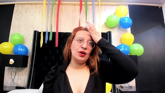 RoxieJackson online show from 09.26.25