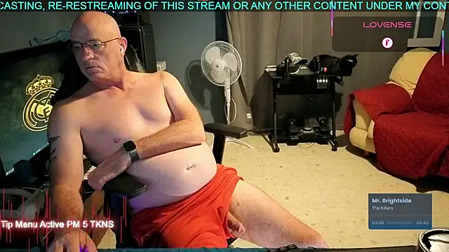 Pilot Dave 69 online show from 09.25.25