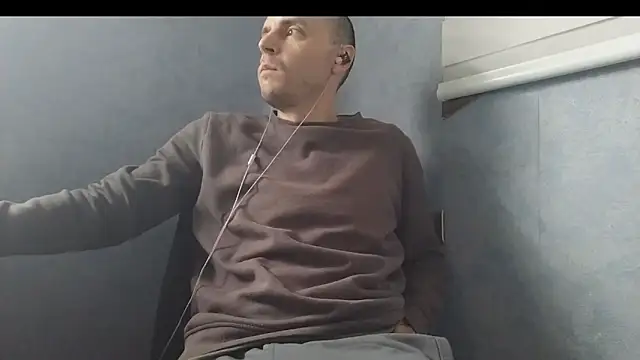 nextdoorneighbor online show from 01.11.25