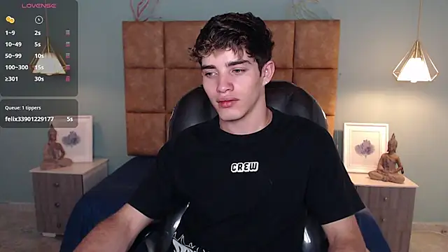 AlejooTwink online show from 12.18.24