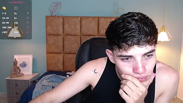 AlejooTwink online show from 12.21.24