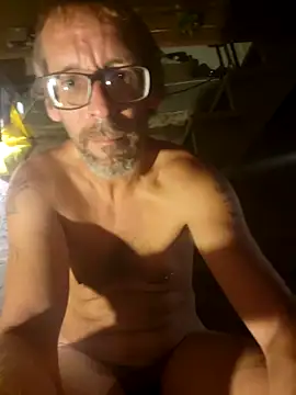 Snapshot of chatwatchcum chatting on 09.30.25 chatwatchcum online show from 09.30.25