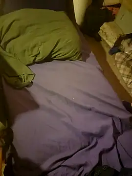 Snapshot of chatwatchcum chatting on 10.17.25 chatwatchcum online show from 10.17.25