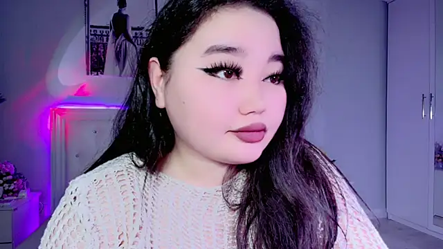 amina moonlightt online show from 12.16.24