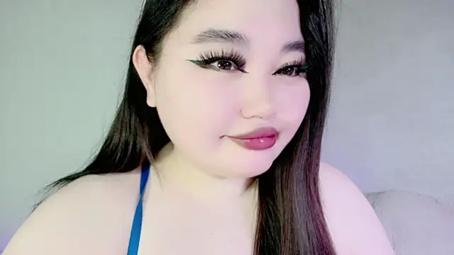 amina moonlightt online show from 02.14.25