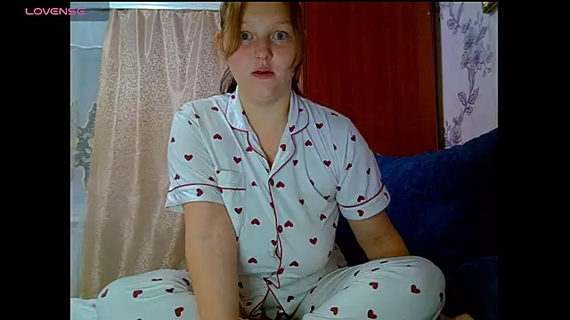 Aria  Dark online show from 09.18.25