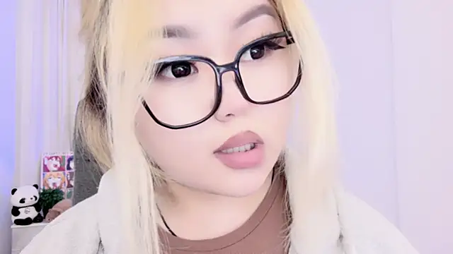 amelia sunlight online show from 03.20.25