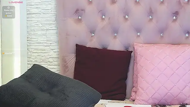 SophiaStarr online show from 01.30.25