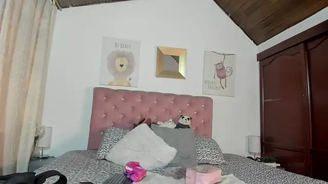 CelessteRedds online show from 01.08.26