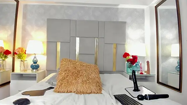Miranda Foxx online show from 01.25.25