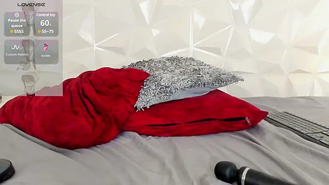 Miranda Foxx online show from 02.07.25