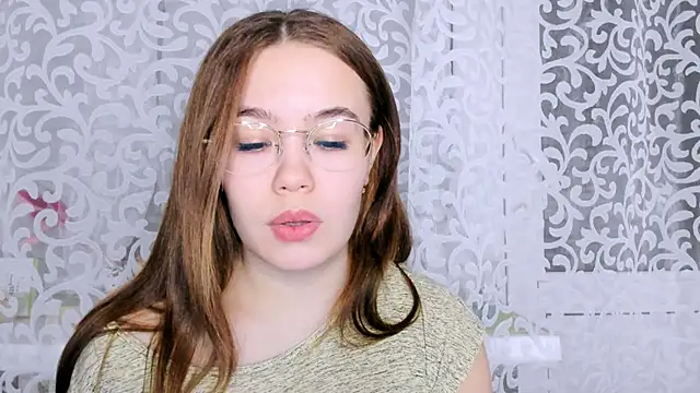 Snapshot of Sara_Kox chatting on 01.04.25 Sara Kox online show from 01.04.25