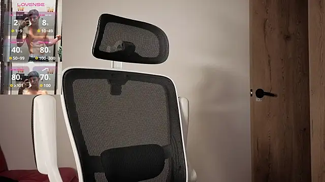 Cristopher23  online show from 12.15.25