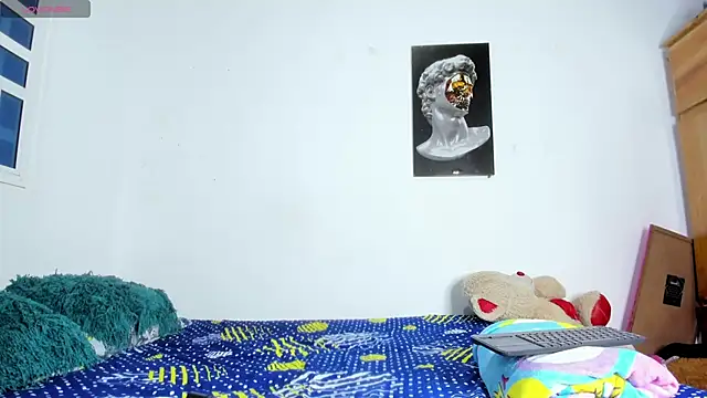 Lilybaudinx96 online show from 11.20.25