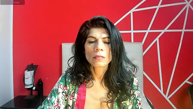 Snapshot of WandaMilf_ chatting on 01.16.25 WandaMilf online show from 01.16.25