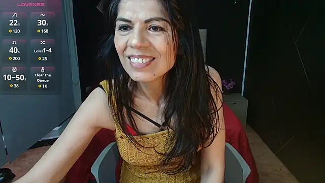Snapshot of WandaMilf_ chatting on 02.11.25 WandaMilf online show from 02.11.25