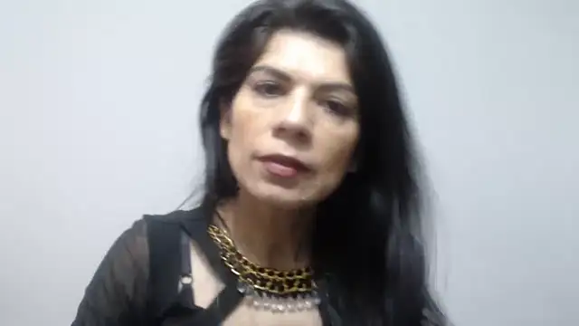 Snapshot of WandaMilf_ chatting on 03.19.25 WandaMilf online show from 03.19.25