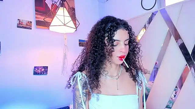 CurlyRose   online show from 03.14.25