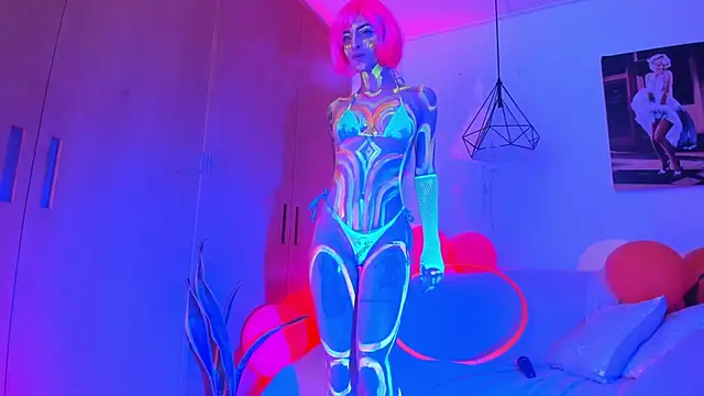 CurlyRose   online show from 01.14.26