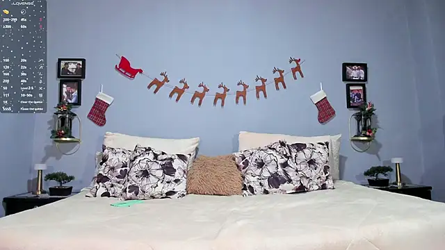 Snapshot of ETHAN_ADAM chatting on 12.04.24 ETHAN ADAM online show from 12.04.24