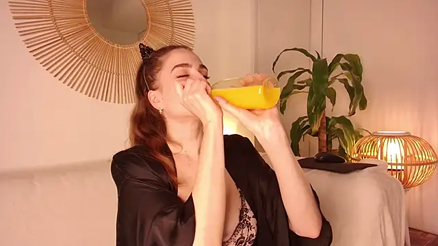 Ashhh ley online show from 01.15.25
