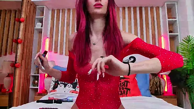 Snapshot of CassieFox_ chatting on 10.28.25 CassieFox  online show from 10.28.25