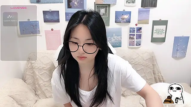 Snapshot of LiLiYbaby chatting on 03.01.26 LiLiYbaby online show from 03.01.26