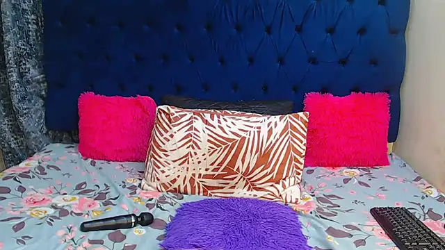 MelaninBear online show from 09.24.25