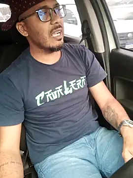 johnwalkerRjts online show from 10.18.25