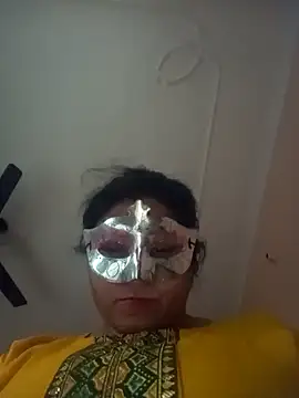 Snapshot of Punjabi_beauty123 chatting on 02.12.25 Punjabi beauty123 online show from 02.12.25