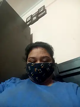 Snapshot of Punjabi_beauty123 chatting on 02.12.25 Punjabi beauty123 online show from 02.12.25