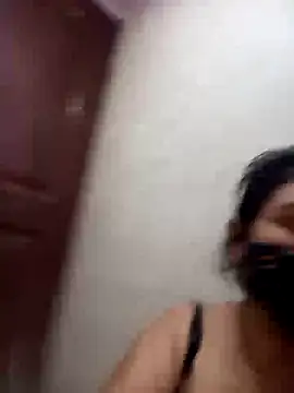 Snapshot of Punjabi_beauty123 chatting on 02.14.25 Punjabi beauty123 online show from 02.14.25