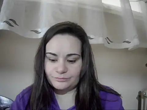 Snapshot of AalinnaK chatting on 02.13.26 AalinnaK online show from 02.13.26