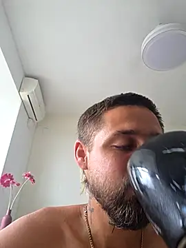 omarito100 online show from 08.03.26