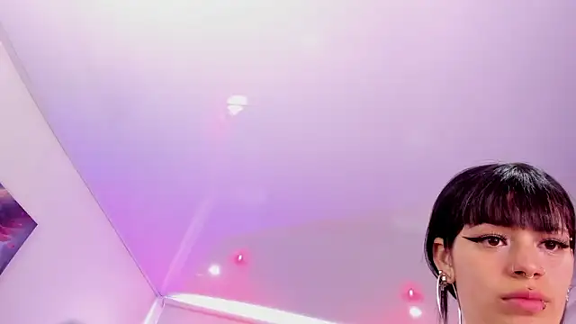 AuroraDiaz online show from 09.17.25