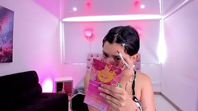 AuroraDiaz online show from 09.24.25