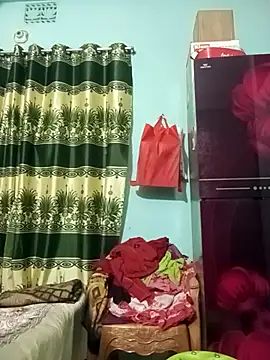 Snapshot of Sumi-roy chatting on 03.08.26 Sumi-roy online show from 03.08.26