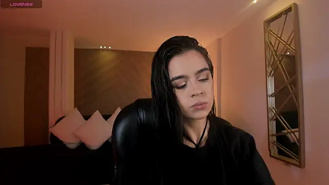 AlanaCraft online show from 01.24.25