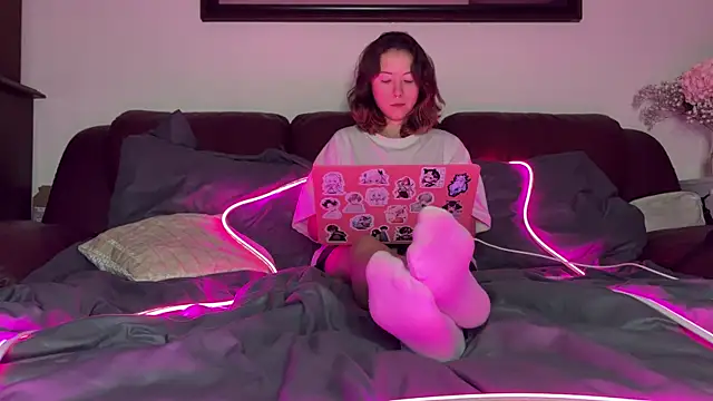 Snapshot of misswishh_ chatting on 12.30.24 misswishh online show from 12.30.24